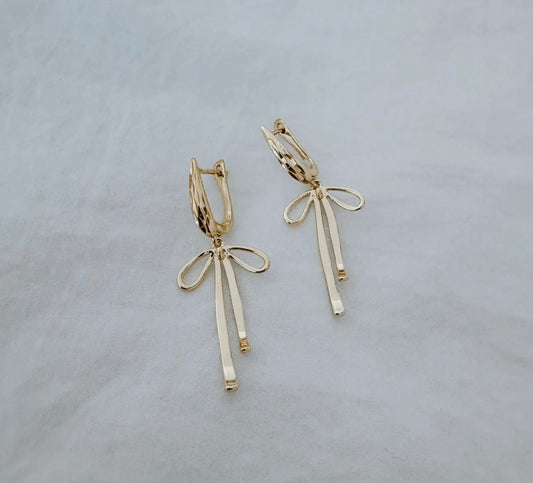 “I’m just a girl” earrings