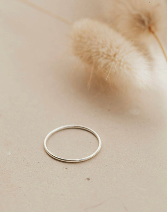 Teeny Tiny Band Silver