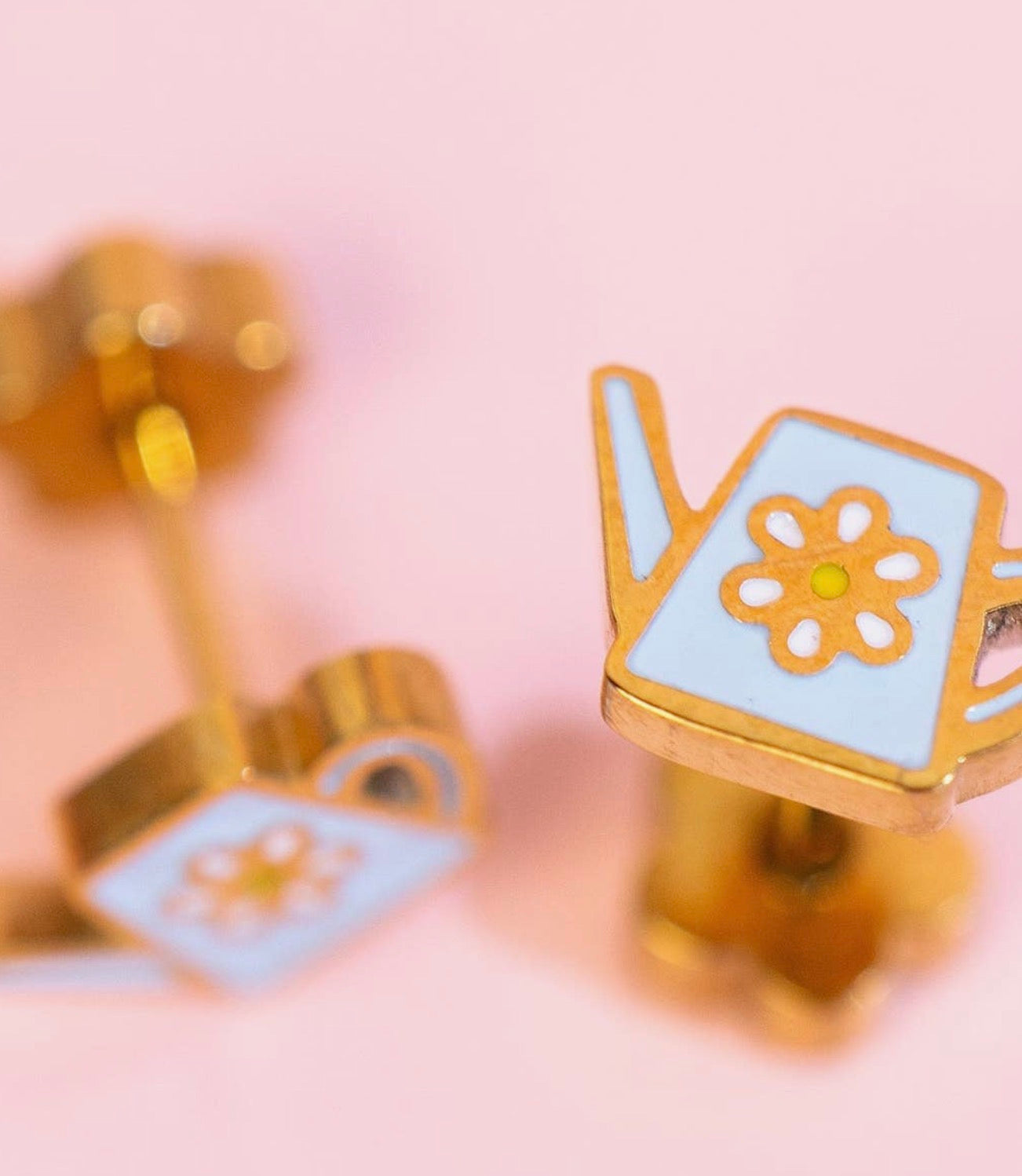Flat back earrings