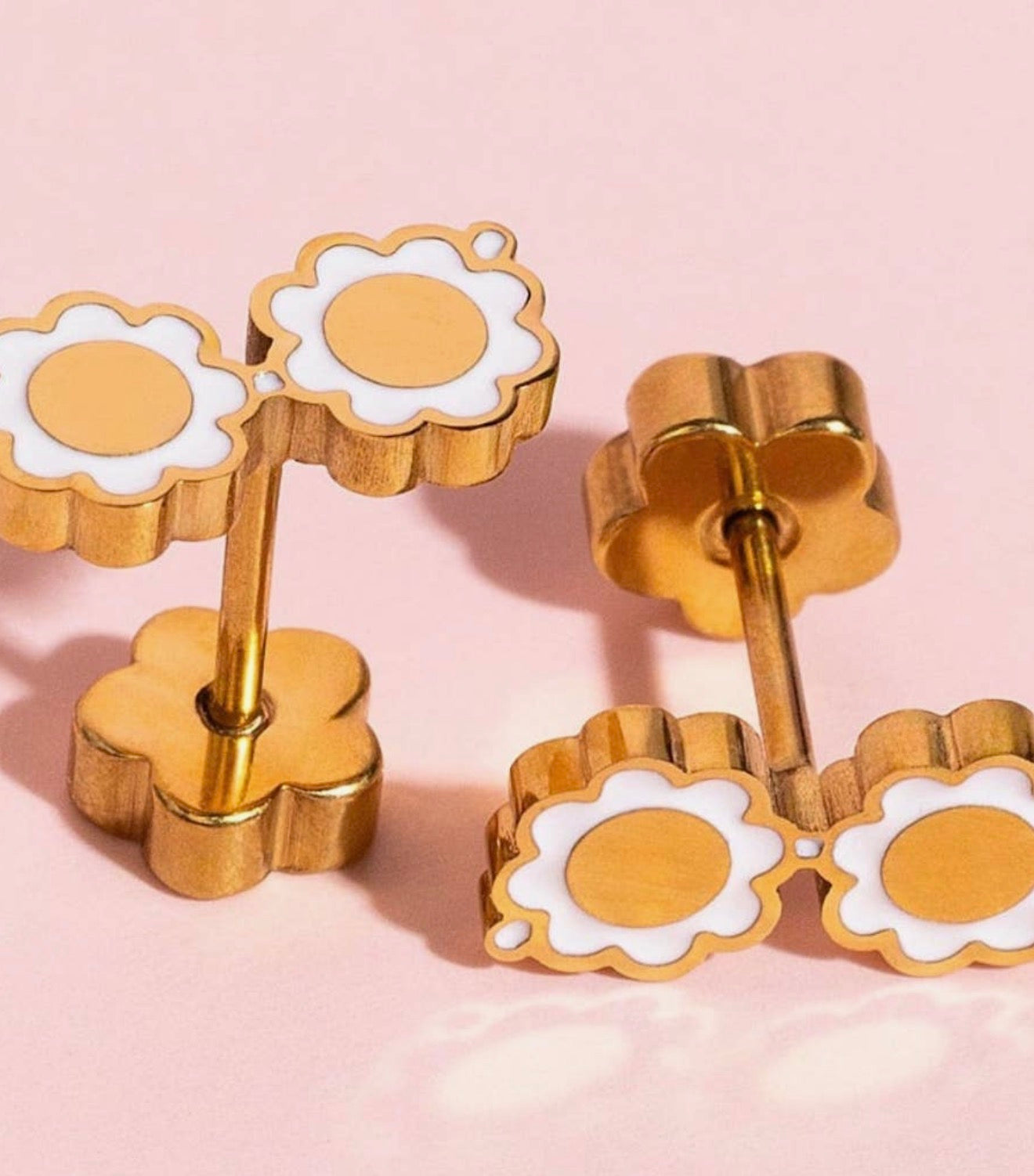 Flat back earrings