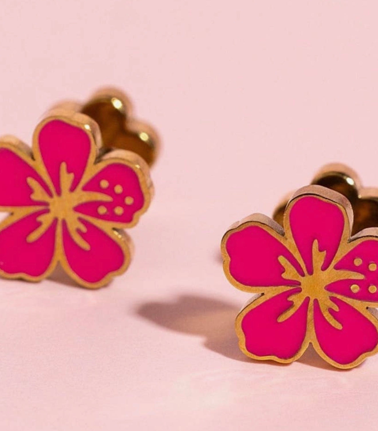 Flat back earrings