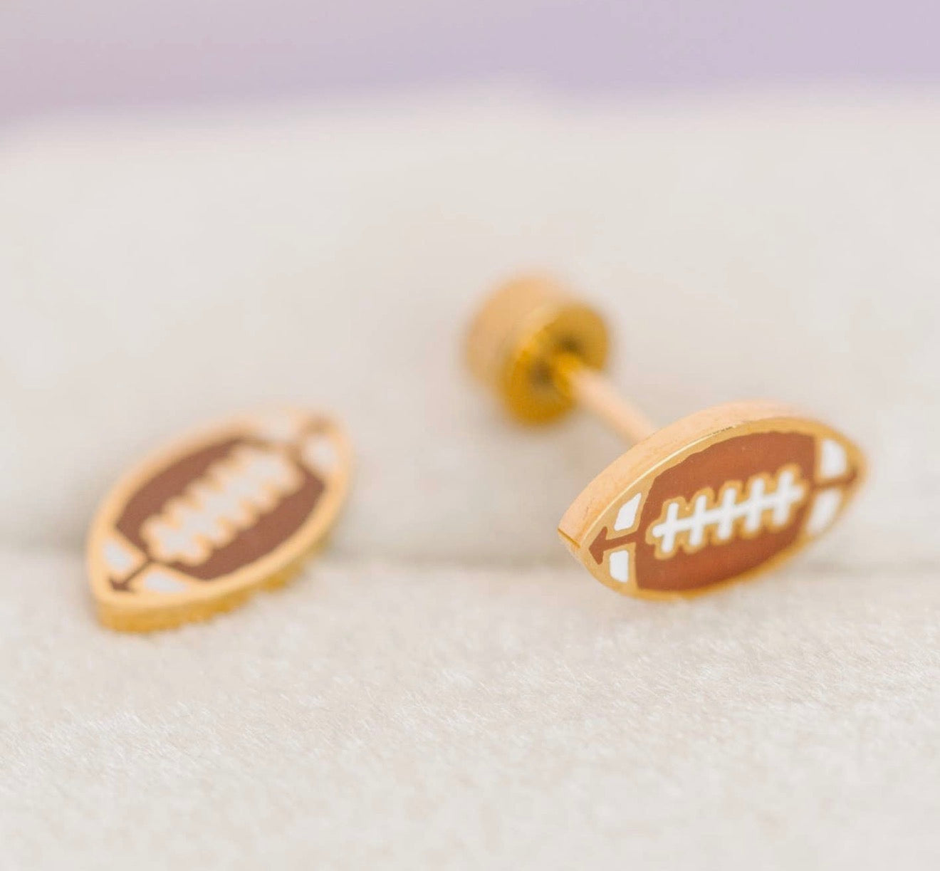 Flat back earrings