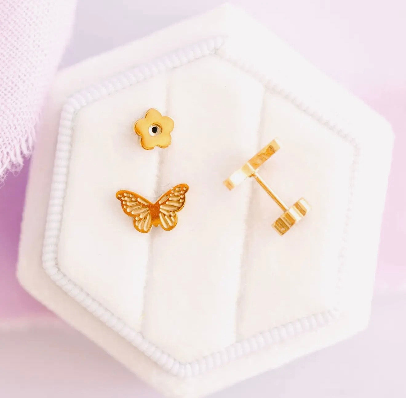 Flat back earrings