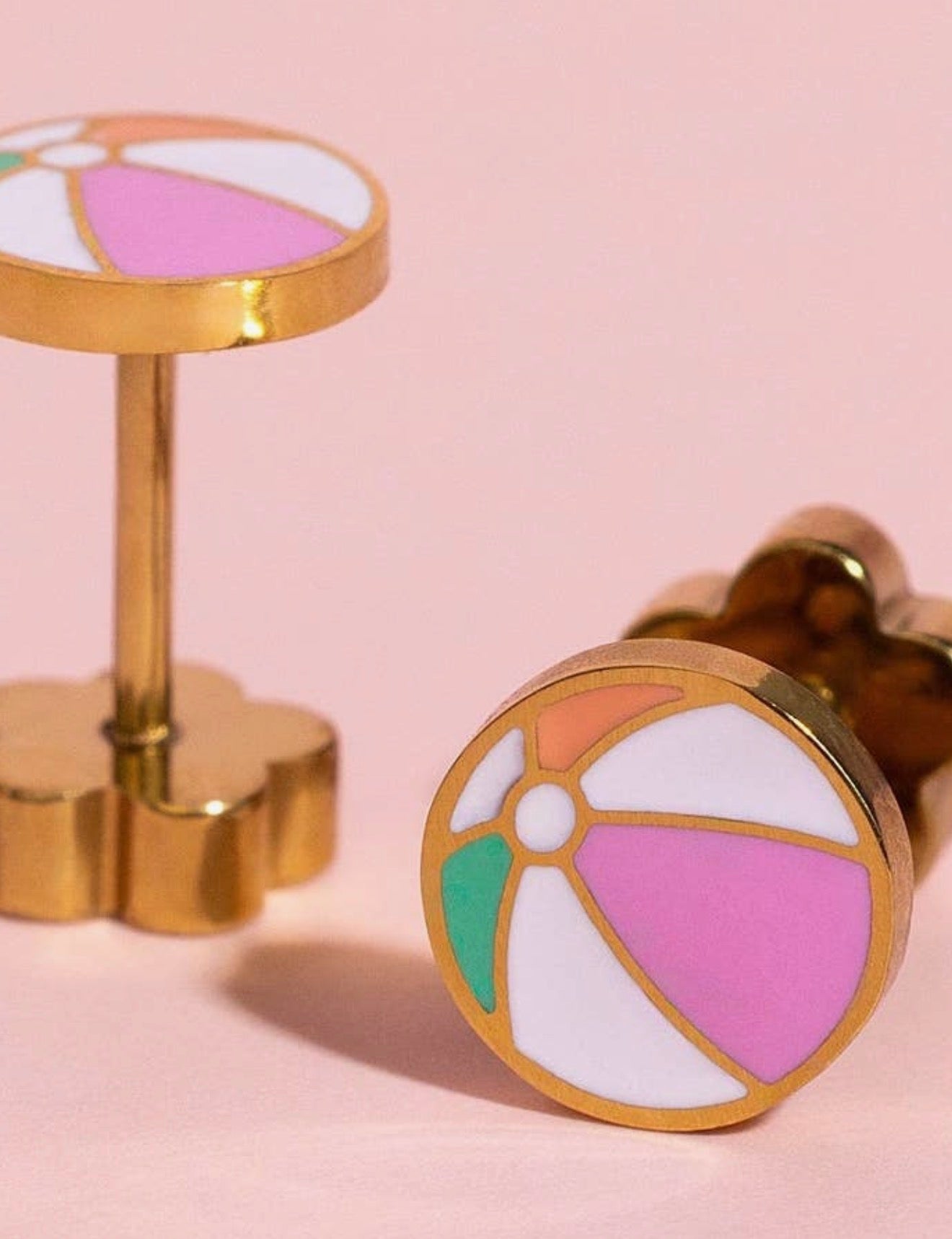 Flat back earrings