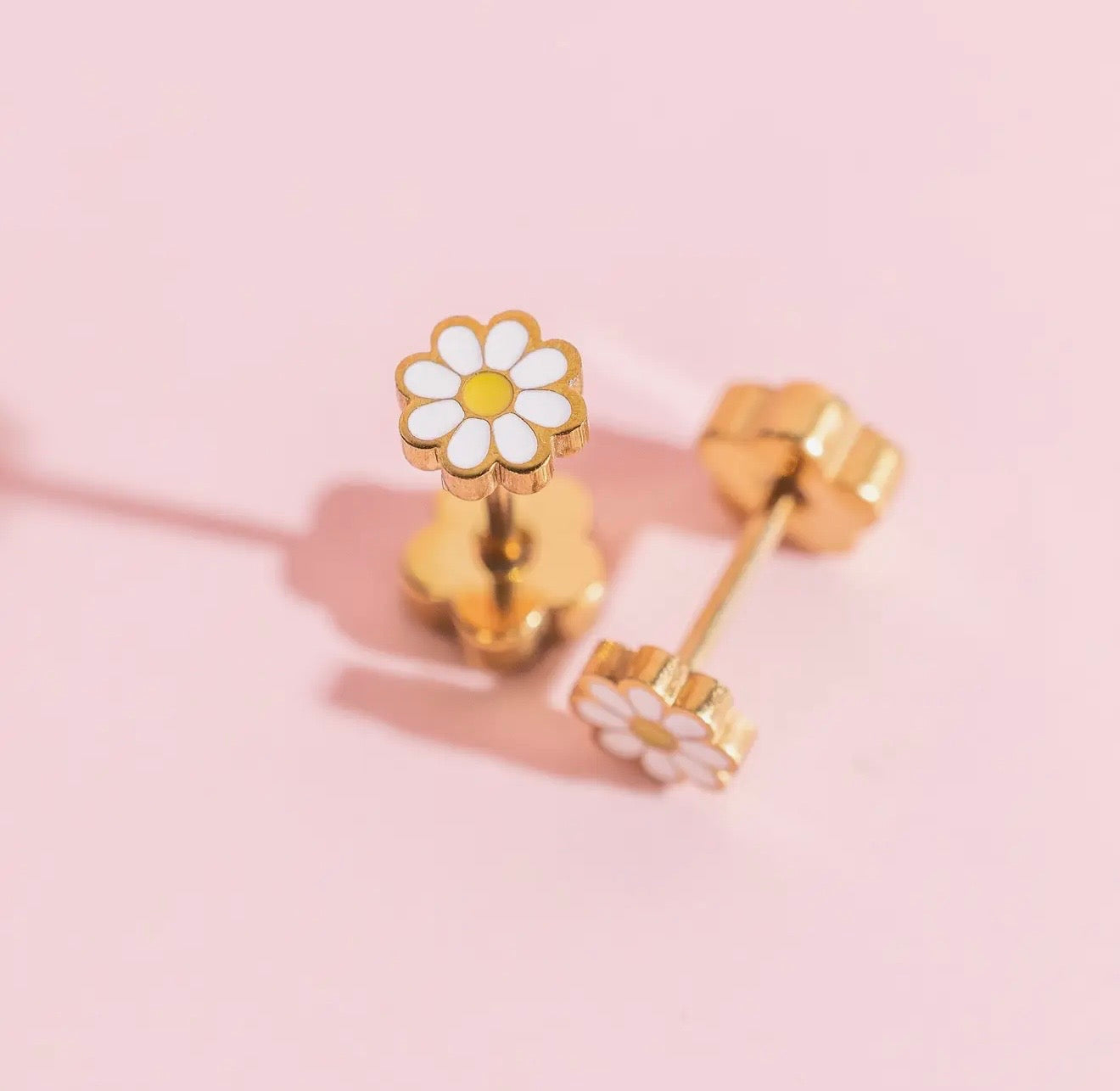 Flat back earrings